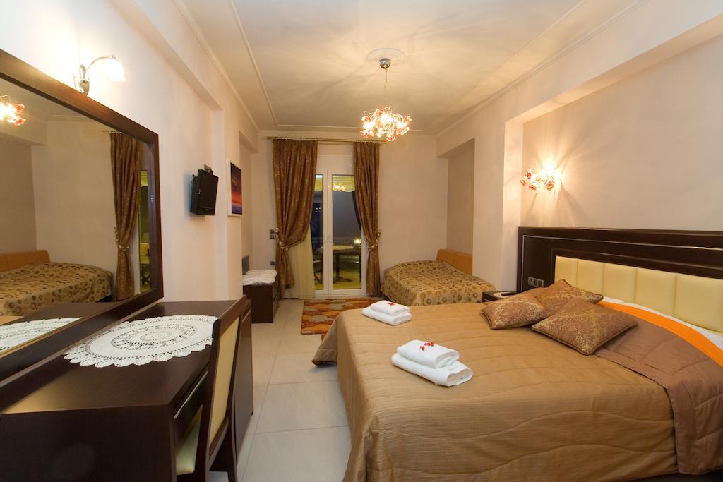 Hotel Ilia Mare Esterno foto